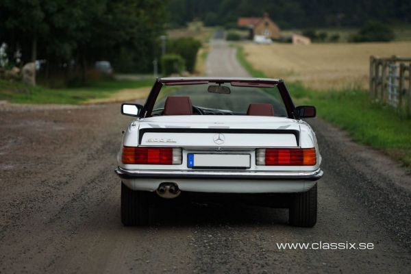 Mercedes-Benz 500 SL 1985 13468