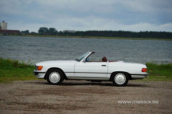 Mercedes-Benz 500 SL 1985 13472