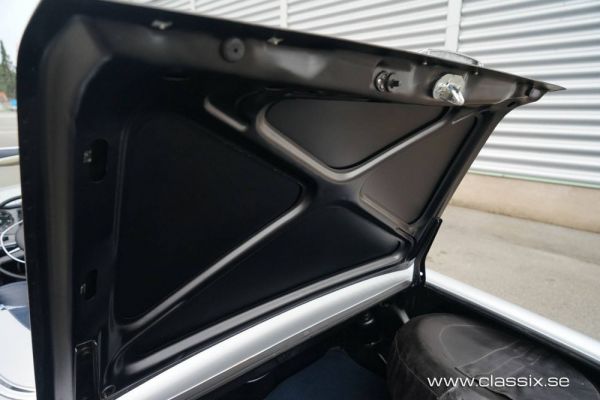 Mercedes-Benz 280 SL 1969 102540