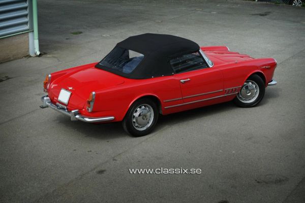 Alfa Romeo 2000 Spider 1958 121615
