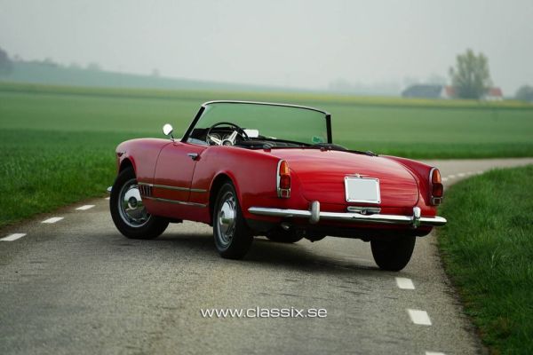 Alfa Romeo 2000 Spider 1958 121617