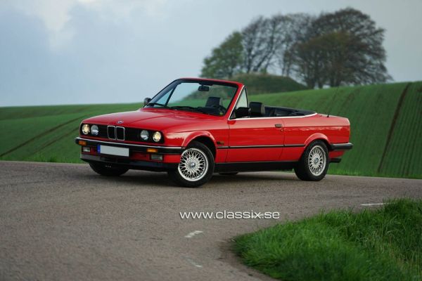 BMW 325i 1990 121628