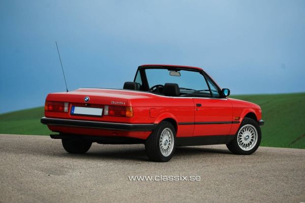 BMW 325i 1990 121630