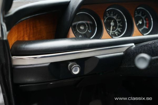 BMW 3.0 CSi 1972 121665