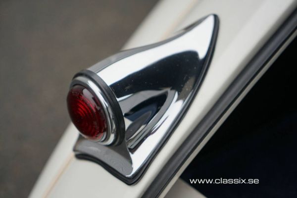 Jaguar XK 120 SE FHC 1954 130993