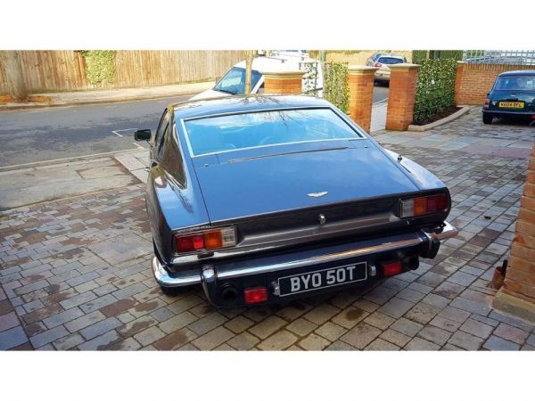 Aston Martin V8 1979 13000