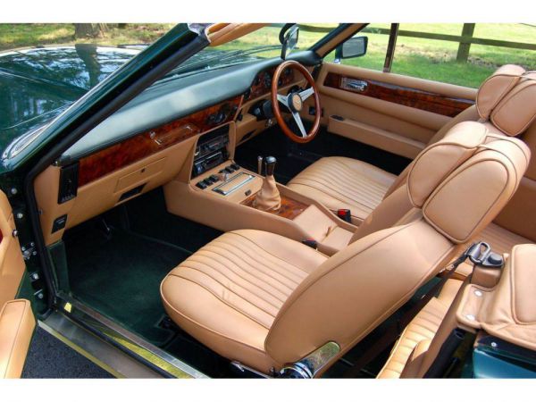 Aston Martin V8 Volante 1982 64569