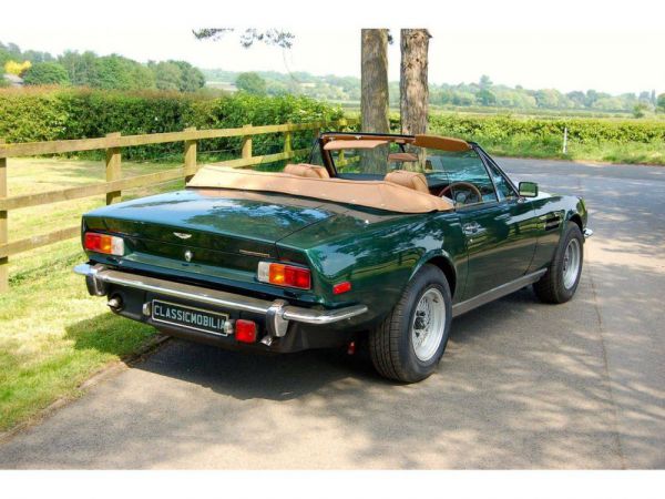 Aston Martin V8 Volante 1982 64574