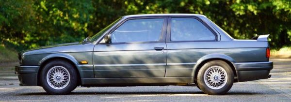 BMW 320is 1988 116929