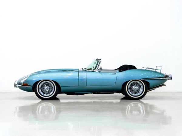 Jaguar E-Type 4.2 1967 50878