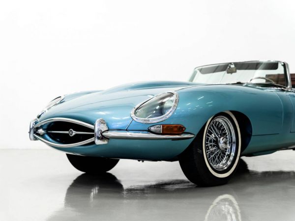 Jaguar E-Type 4.2 1967 50885