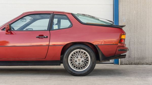Porsche 924 Turbo 1982 124942