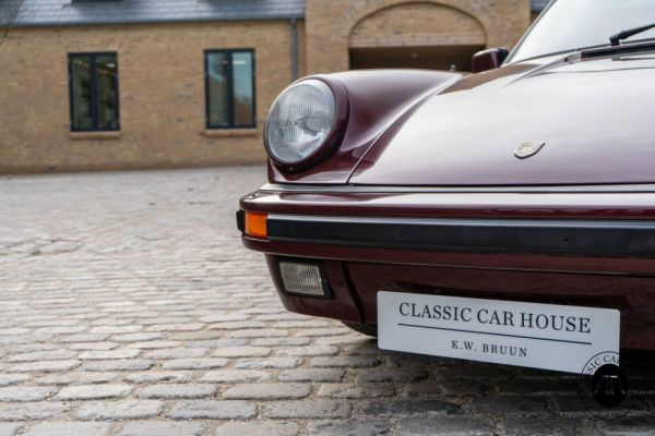 Porsche 911 Carrera 3.2 (WTL) 1984 11424