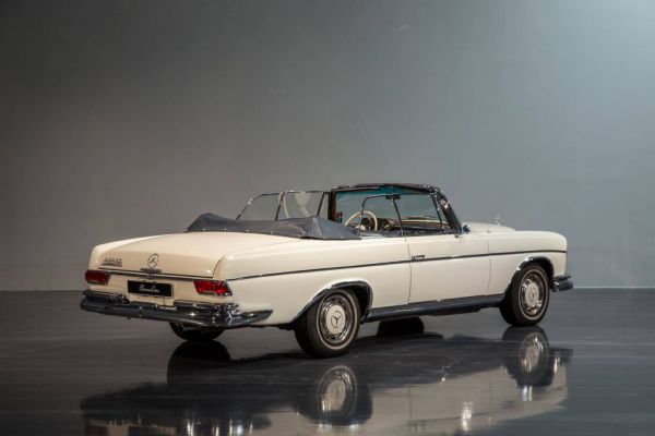 Mercedes-Benz 300 SE 1965 9611