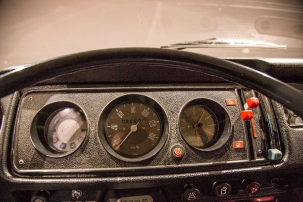 Volkswagen T2b Westfalia 1973 9619