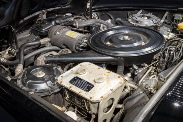 Rolls-Royce Corniche 1976 93713