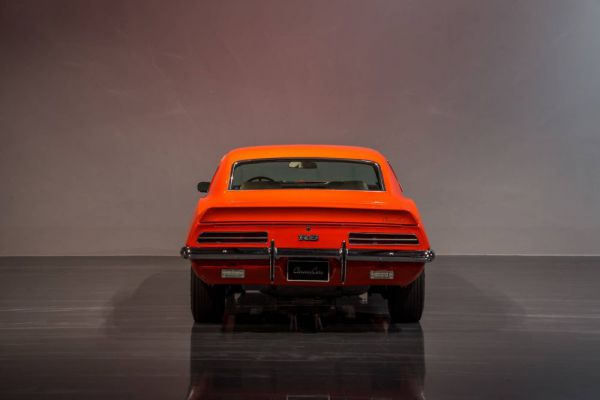 Chevrolet COPO Camaro 1969 93751