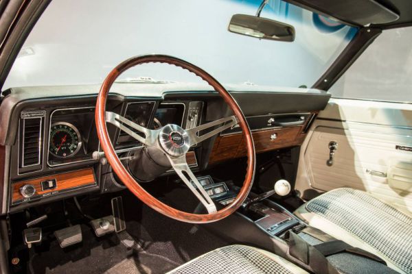 Chevrolet COPO Camaro 1969 93752