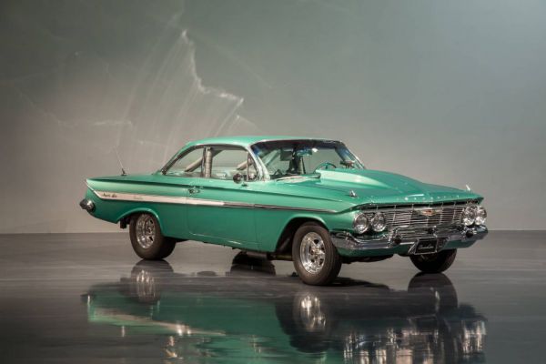 Chevrolet Impala Sport Coupe 1961 93775