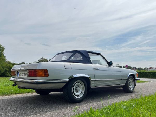 Mercedes-Benz 280 SL 1984 9557