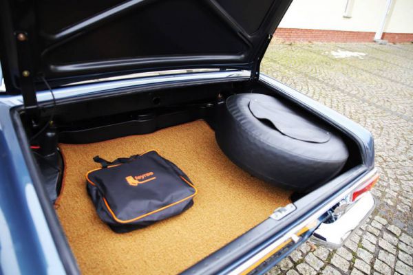 Mercedes-Benz 280 SL 1969 9136