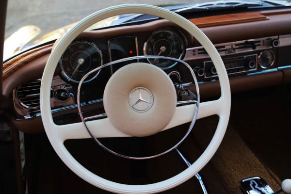 Mercedes-Benz 280 SL 1970 57576