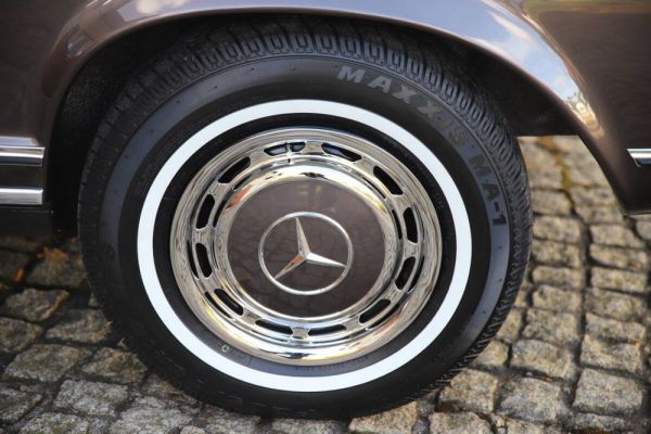 Mercedes-Benz 280 SL 1970 57582