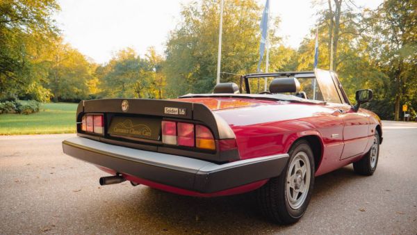 Alfa Romeo 1.6 Spider 1989 67156