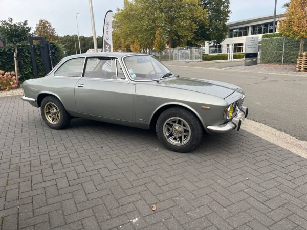 Alfa Romeo Giulia 1600 Sprint GT 1966 82215