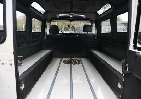 Land Rover 110 1989 114474