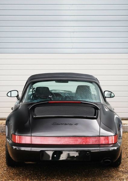 Porsche 911 Carrera 4 1992 114496