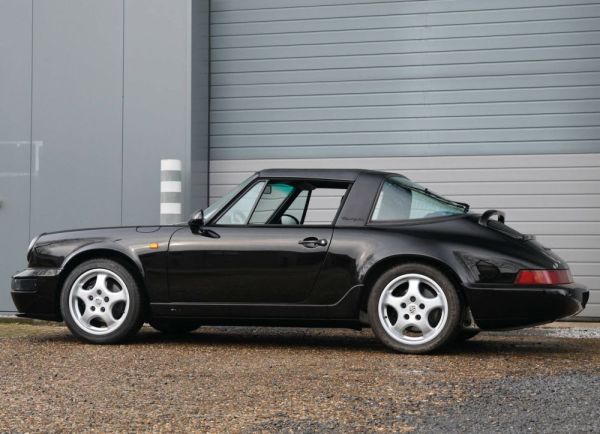 Porsche 911 Carrera 4 1992 114499