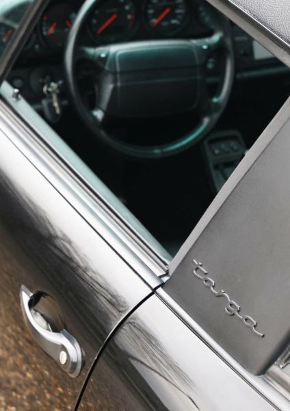 Porsche 911 Carrera 4 1992 114503