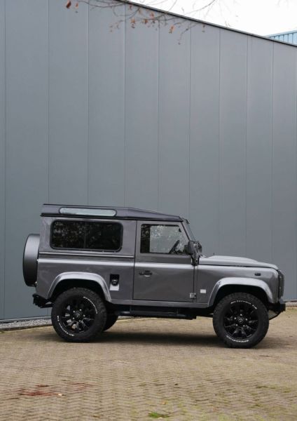 Land Rover Defender 90 1991 114512