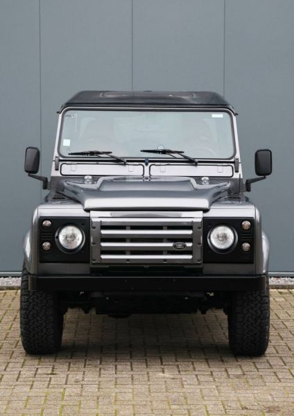 Land Rover Defender 90 1991 114517
