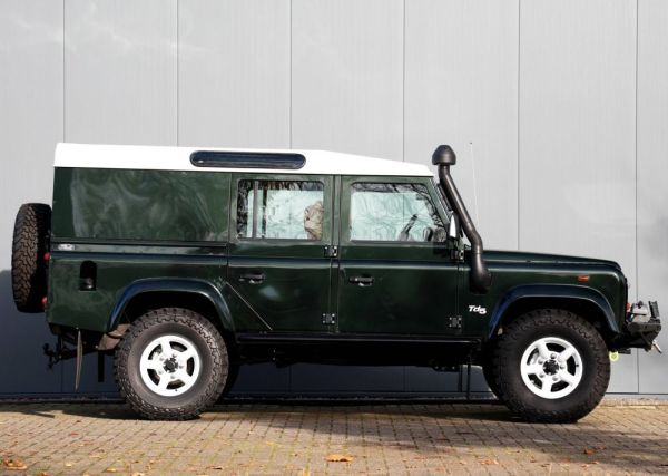 Land Rover Defender 110 2000 114546