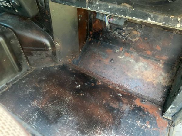 Land Rover 110 1984 127309