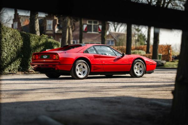 Ferrari 208 GTB Turbo 1987 117017