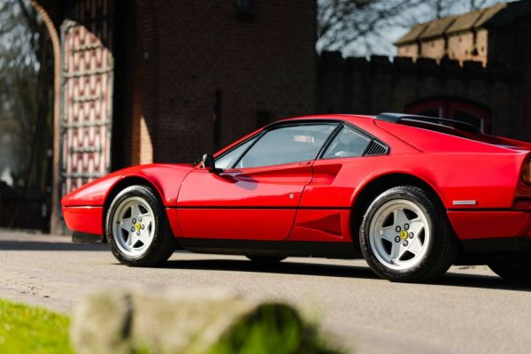 Ferrari 208 GTB Turbo 1987 117023