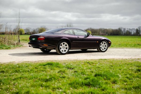 Jaguar XK8 4.0 1999 119155