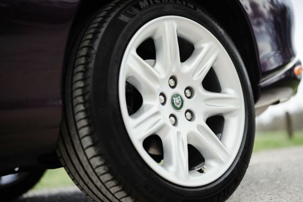 Jaguar XK8 4.0 1999 119160