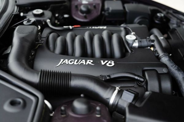 Jaguar XK8 4.0 1999 119163