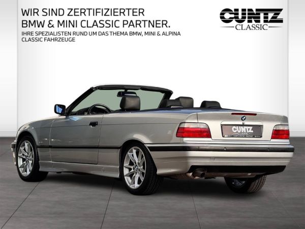 BMW 320i 1999 126216