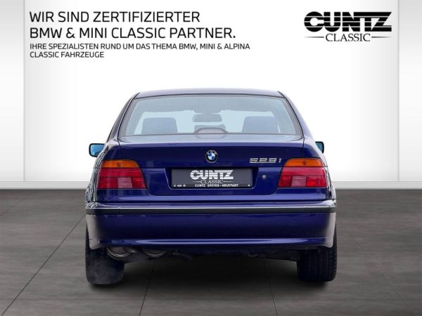 BMW 528i 1997