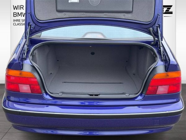 BMW 528i 1997 126231