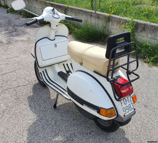 Piaggio Vespa PX 125 E 1982 72506
