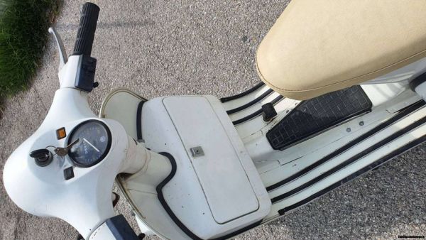 Piaggio Vespa PX 125 E 1982 72512