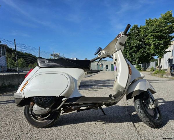 Piaggio Vespa 50 HP 1991