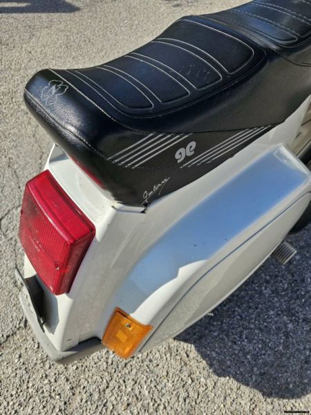 Piaggio Vespa 50 HP 1991 113596