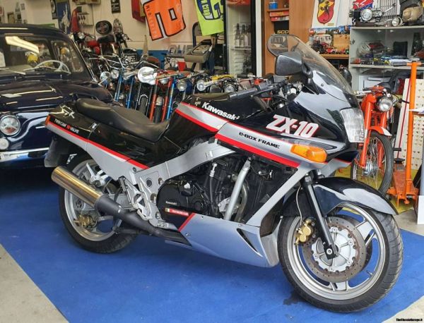 Kawasaki ZX-10 1989 114989